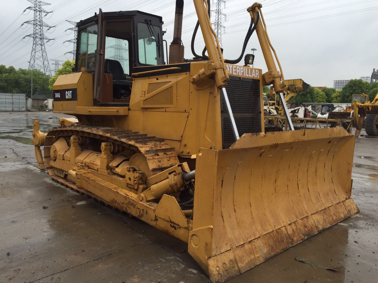 Bulldozer Caterpillar D6G-5